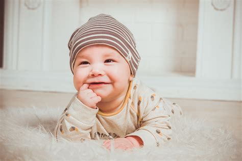 Drool rash is the worst, i'm sorry to hear. How to Cure Baby Neck Rash: Get Rid of it Fast! | BabyCare Mag