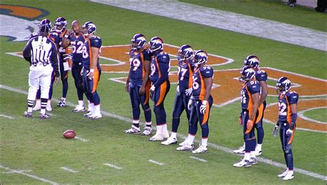 Lineup The Broncos Defense Jeffrey Beall Flickr