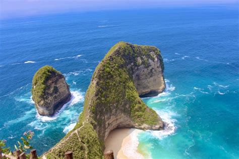 Mengintip 5 Pantai Tersembunyi Di Bali Yang Jarang Dikunjungi Cuantos