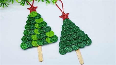 Low Budget Christmas Tree - Traditional Christmas Tree Making at Home