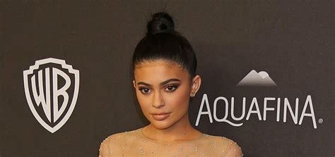 Kylie Jenner Debuts Short Hair Denies Pregnancy Rumors