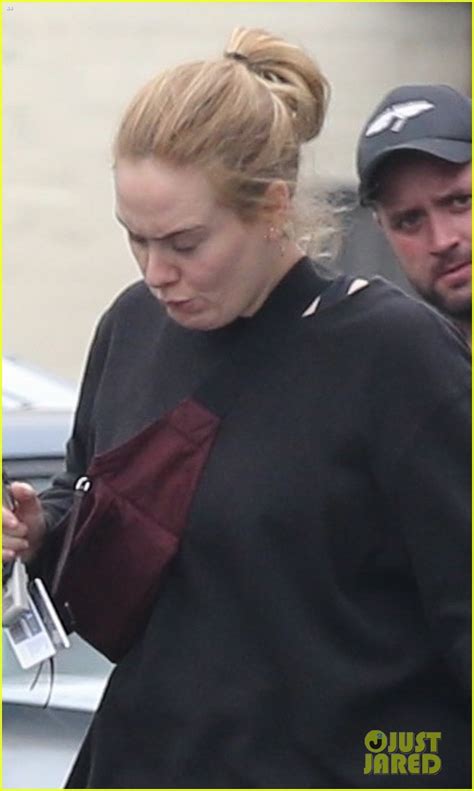 Adele Goes Makeup Free For Shopping Spree In La Photo Adele