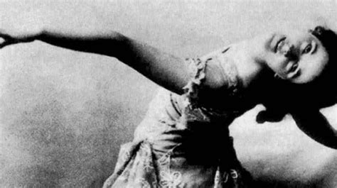 Amelia Gray S New Novel Envisions The Life Of Modern Dance Pioneer Isadora Duncan