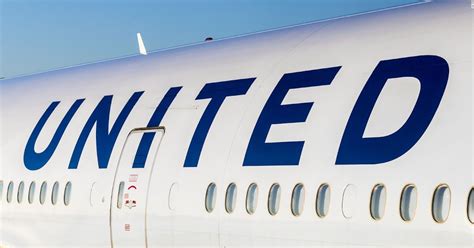 How To Book And Track Your Flight With United Airlines Reservations