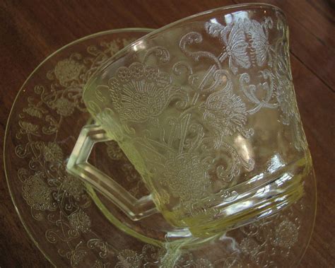 Depression Glass Florentine Yellow Cup Saucer Set Hazel Atlas