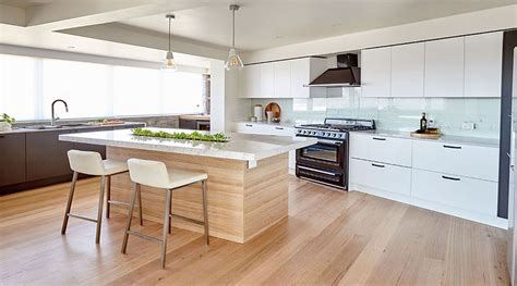 The Block Andy And Whitneys Kitchen In Polytec Natural Oak Ravine And