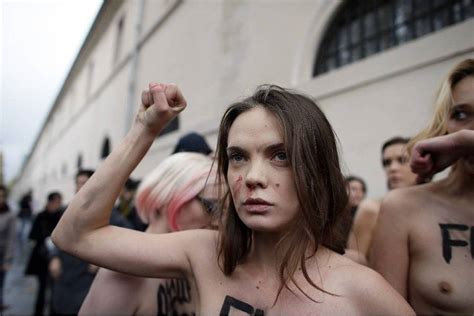 Femen Qui N Era Oksana Shachko Una De Las Fundadoras Del Grupo De Mujeres Que Protestan En