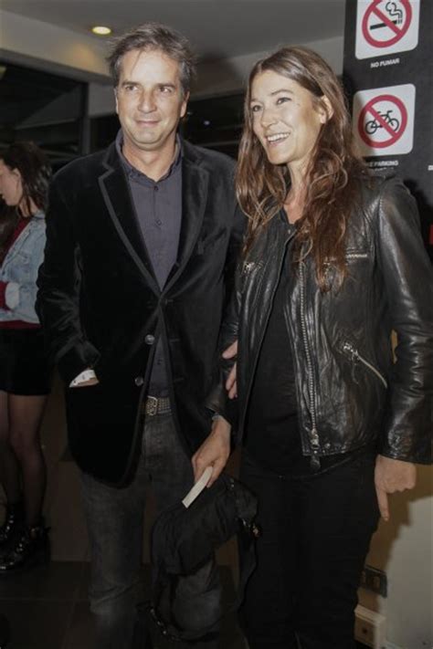 Pablo mackenna was previously married to javiera díaz de valdés. Las nuevas parejas de la farándula chilena - Tecache.cl