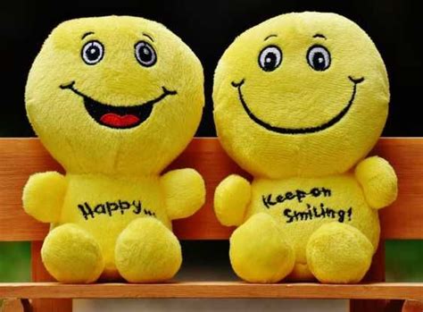 Life is like a mirror, we get the best results when we smile at it. unknown. Latest Whatsapp DP Images Profile Pictures Collection. New ...