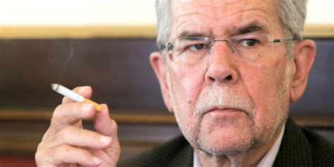 Alexander van der bellen (born january 18 1944) is an austrian economist and politician, chairman of the parliamentary club and federal spokesperson of the austrian green party from 1997cite web|title=biographical data van der bellen was born in vienna and spent his childhood in tyrol. "Klimasünder": UNO fordert Van der Bellen auf, nur mehr 10 ...