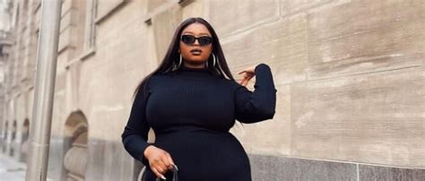 Thickleeyonce Shows Off Her Body South Africa Rich And Famous