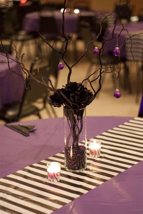 Don't miss the cupcake tower inspired by the spiral hill from the movie! Nightmare Before Christmas Themed Birthday Party | Home ...