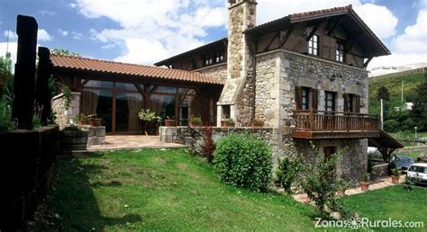 Casa rural situada en el alto de las muñecas, donde se domina el valle de sopuerta. Casa Rural Erdikoetxe | Casa Rural en Galdakao (Vizcaya)