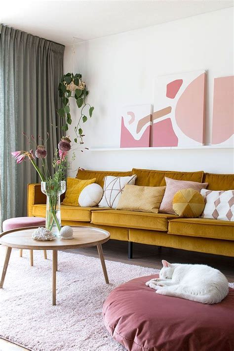 30 Beautiful Pink Living Room Decor Ideas Hmdcrtn