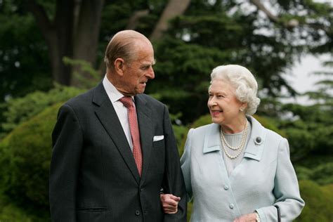 Prince philip, duke of edinburgh (born prince philip of greece and denmark, 10 june 1921) is a member of the british royal family as the husband of queen elizabeth ii. Queen Elizabeth and Prince Philip Could Be Buried in ...