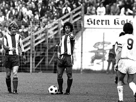 Born 3 november 1945) is a german former professional footballer. Die Rekorde des Meisters - Tore statt Speck | Alle News ...