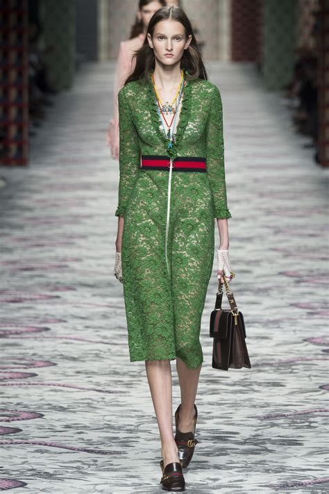 Show Review Gucci Ready To Wear Spring 2016 Fashion Bomb Daily