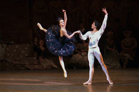 Swan Lake Gets Kirov Ballet Treatment At Sony Centre
