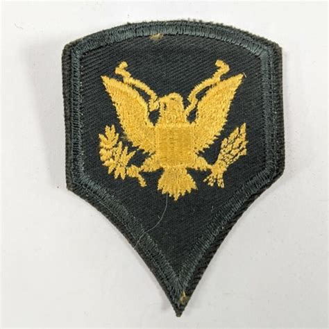Vintage Us Army Specialist Rank Patch Green With Gold Eagle Vietnam