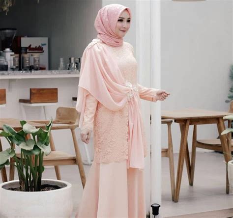 27+ Inspirasi Populer Model Baju Selendang 2019