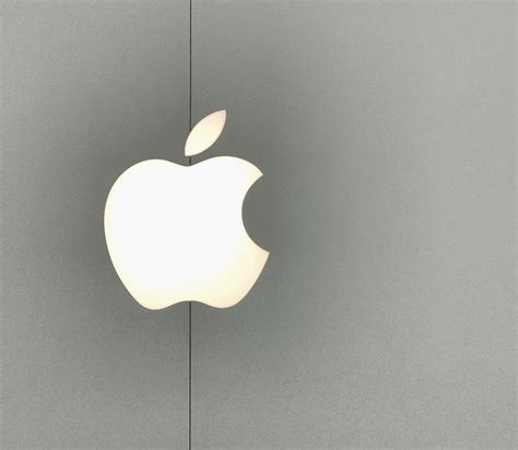 Cracked Apple Logo