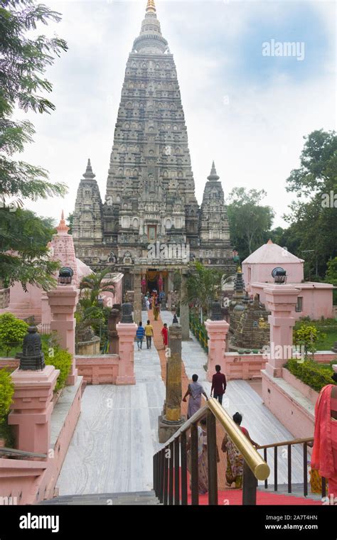 A Beautiful Picture Of Mahabodhi Temple Bodh Gaya Bihar India From