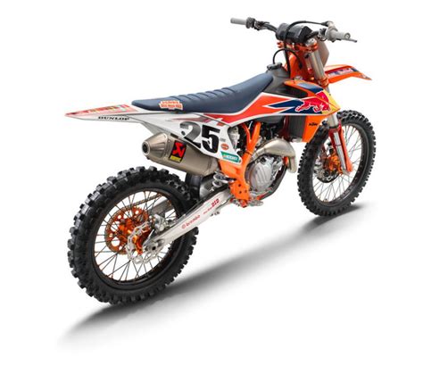 The design focusses on mass centralization, contributing to overall handling excellence. 2019 KTM 450 SX-F Factory Edition Unveiled | First Look