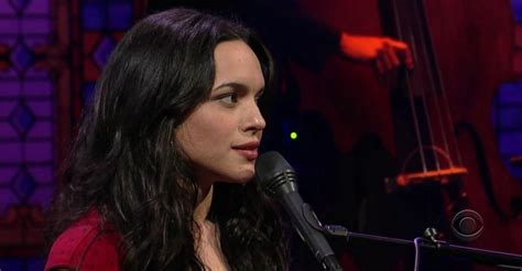 Norah Jones And The Handsome Band Live In 2004 Streaming