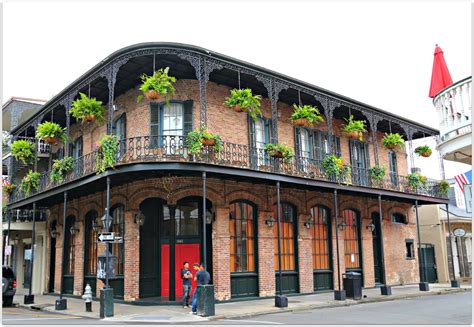 Condo Fees in New Orleans Condos, What is Covered? - New Orleans French Quarter Condos