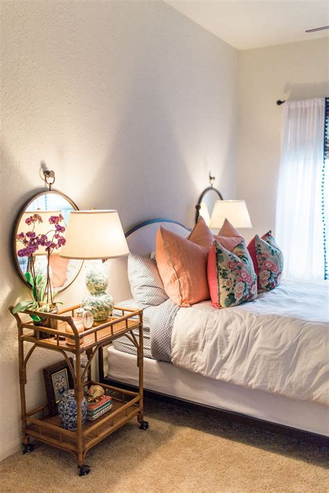 .a guest bedroom on a budget with unusual pink shades and other color combinations like chocolate or white to get a soft color for the bedroom. Guest Bedroom Ideas Budget #BedroomIdeas Guest Bedroom ...