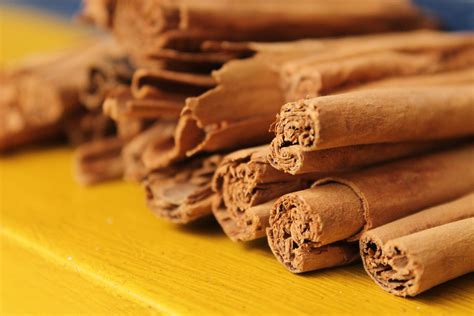 Honey and Spice ™ True Ceylon Cinnamon 50gm