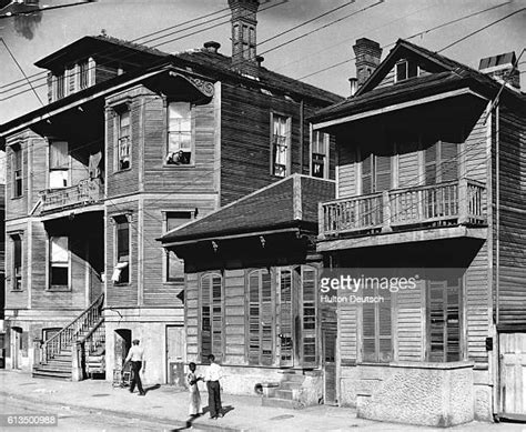 New Orleans Houses Photos And Premium High Res Pictures Getty Images