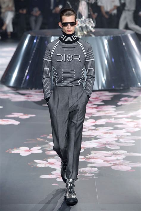 Dior Men Pre Fall 2019 Fashion Show Men Fashion Show Mens Winter
