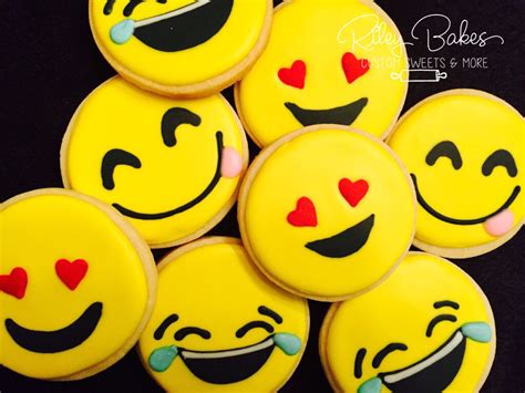 Emoji Cookies Emoji Birthday Emoji Party emoji Favors 