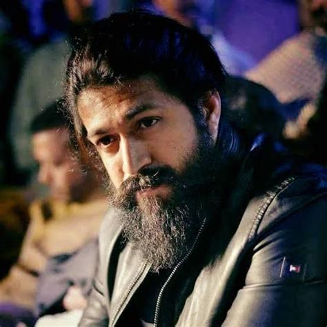 Watch me play garena free fire! Yash (Kannada Actor) Biography (Career, Height, Family ...