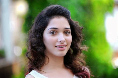 Tamanna Bhatia Cute Images And Wallpapers Daftsex Hd