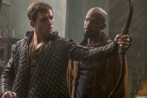 Robin hood es una película estadounidense de acción y aventura de 2018 dirigida por otto bathurst y escrita por joby harold, peter craig y david james kelly, basada en la leyenda de robin hood. Movie Review: "Robin Hood" (2018) | Lolo Loves Films