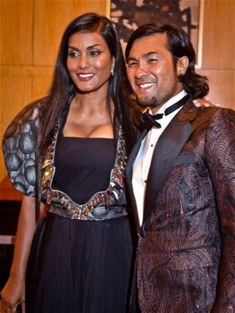 Chandran is also a malaysian television personality. cinema.com.my: Star studded F1 GP Ball in KL