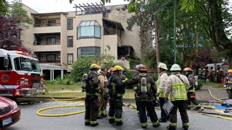 Crews Douse Apartment Fire In Vancouvers West End Cbc News