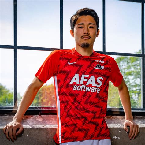 Click on the beacons to zoom into certain areas, and click on the pins to see the number of winners and prize amounts at each location. AZ Alkmaar 2020-21 Nike Home Kit | 20/21 Kits | Football ...