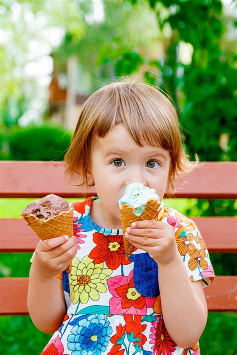 Tell Us Your Favorite Ice Cream And Well Tell You Your Age Ice Cream Ice Cream Flavors
