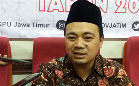 Cara mengubah tv anlog ke tv digital, perbedaan, tv analog dan tv digital, kelebihan dan kekurangan beralih ke siaran digital, konverter menurut pnelitian kebanyakan waktu luang masrakat di habiskan untuk menonton tv, entah itu berita, filem action, drama, ataupun sinetron yang populer saat ini. Tak Ada Perselisihan Hasil Pemilu, 16 Kepala Daerah ...
