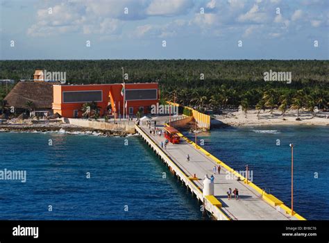 Costa Maya Port Hi Res Stock Photography And Images Alamy