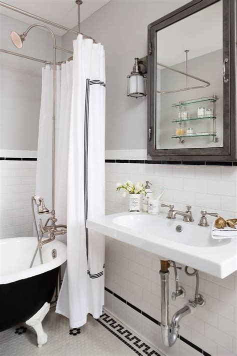 In this bathroom designed by arent & pyke, the we love the mix of styles in this bathroom designed by studio life/style. 25+ Eclectic Bathroom Ideas and Designs | Design Trends ...