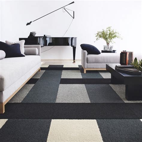 Browse inspirational photos of modern living rooms. Carpet Installation Prices - Apartment Geeks