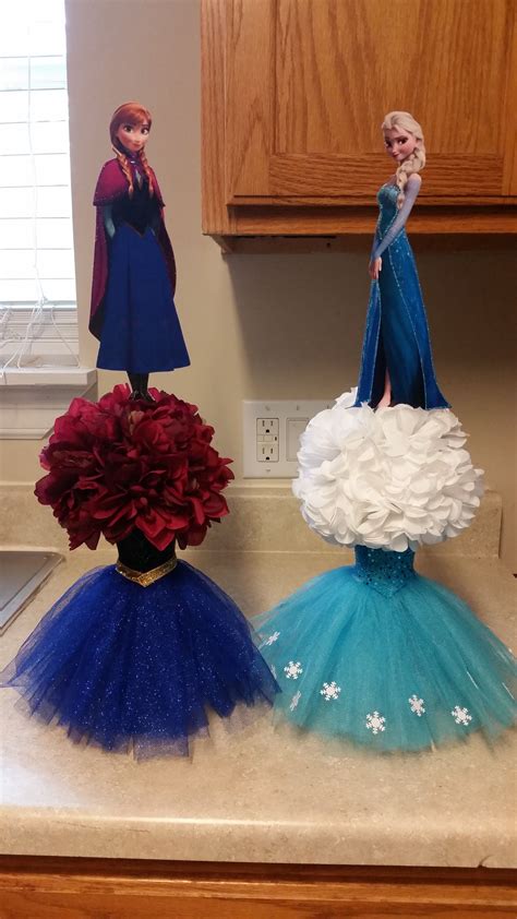 10 ideas for an unforgettable frozen themed party angela nightingale in food on sep 20, 2016 as much as we've tried to let it go… let it goooooooo! the popularity of this 2013 disney flick just hasn't seemed to dwindle much, and with the script for a frozen sequel reportedly underway, don't expect to see anna and elsa stepping. Frozen centerpieces for my daughters 5th bday | Disney ...