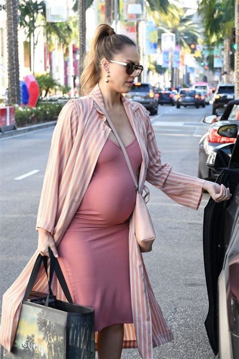 Pregnant Jessica Alba Sopping At Rodeo Drive In Beverly Hills 1125