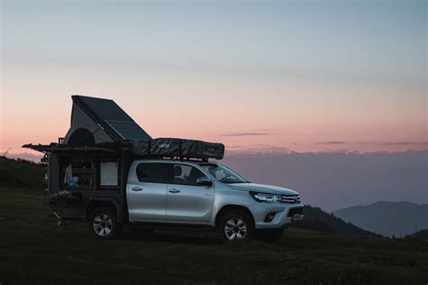 Toyota Hilux 4x4 Expedition Camper