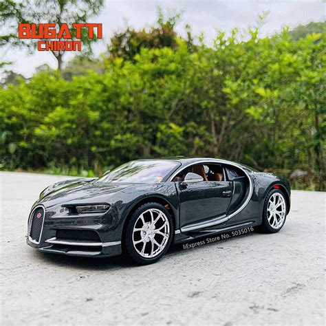 Maisto 124 Bugatti Chiron Divo Black Sport Simulation Alloy Car Model