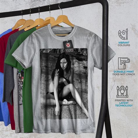 Wellcoda Beach Girl Hot Model Mens T Shirt Girl Graphic Design Printed
